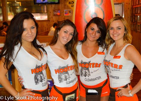 Hooters clearwater - Wednesday: Hooters 40th Anniversary Party and 2024 Hooters Calendar launch take place at the Original Hooters (2800 Gulf-To-Bay Blvd. in Clearwater). Enjoy 83-cent wings (dine-in only), listen to ... 